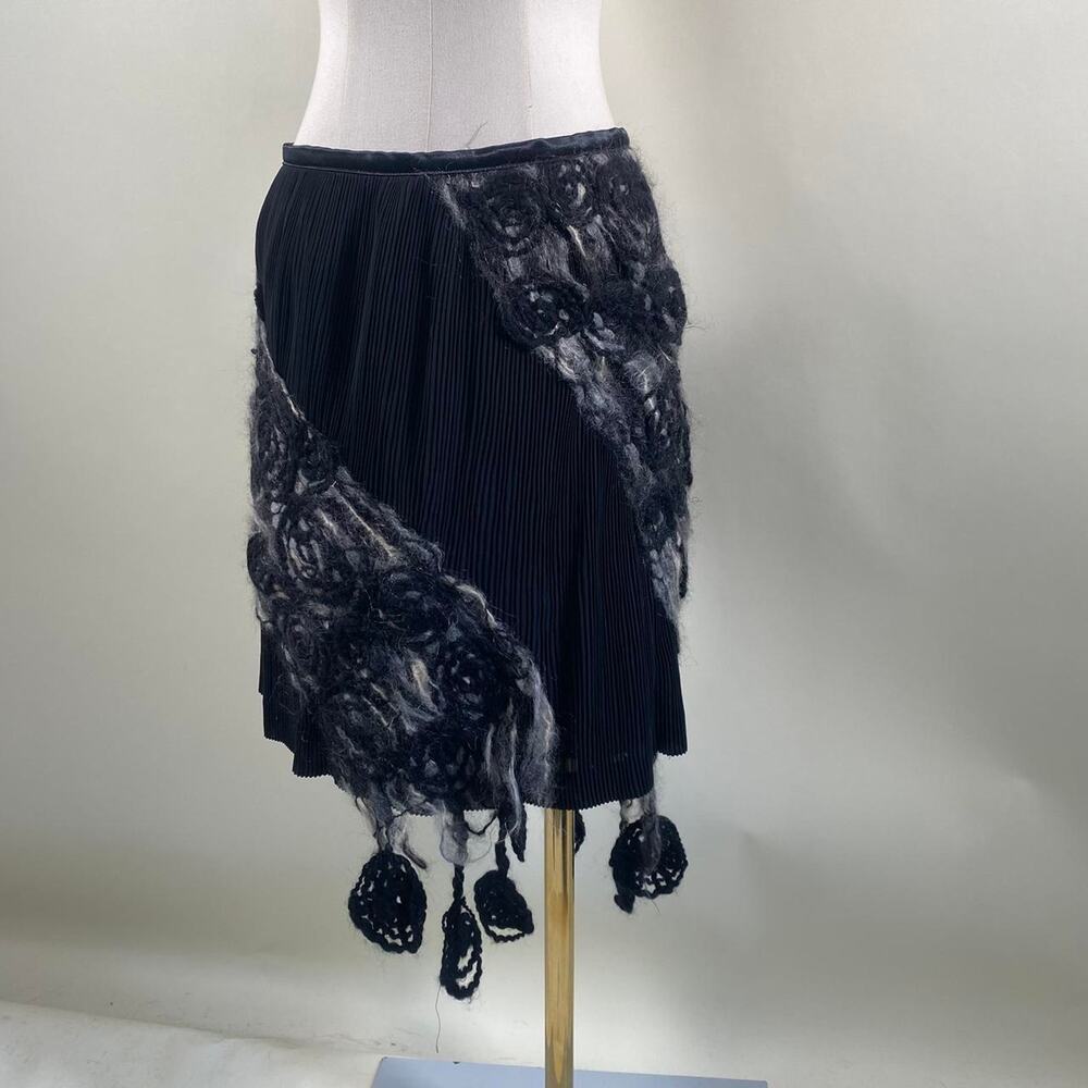 Vintage avant-garde japanese wool crochet skirt